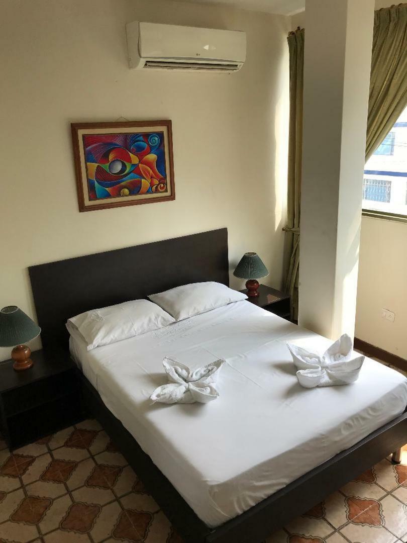 Hotel San Nicolás Plaza Melgar Habitación foto